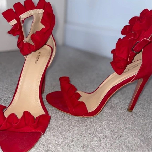 PrettyLittleThing Vibrant Red Ruffle Heels - Picture 2 of 5